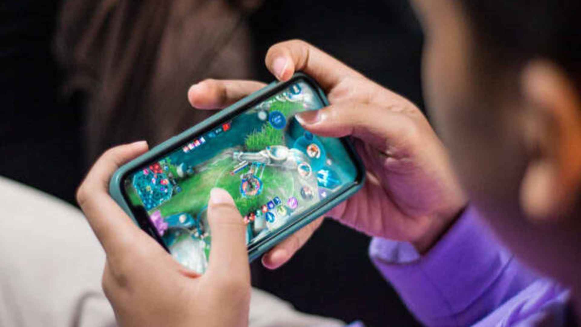 Learn Efficient Card Planning in Solitaire Games